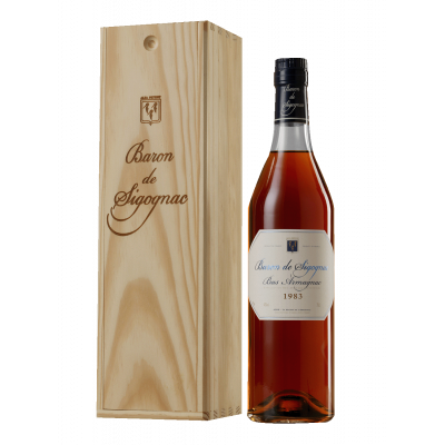 Коньяк Baron de Sigognac 1983 Коньяк Baron de Sigognac 1983