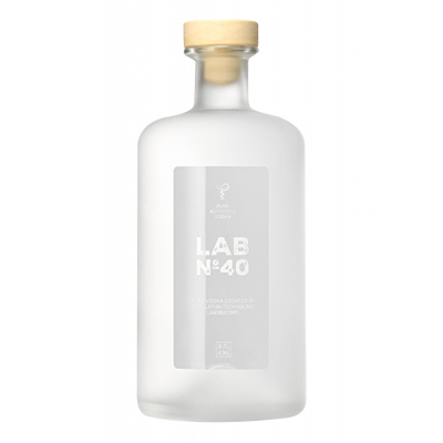 Водка LAB No40, 0.7 л Водка LAB No40, 0.7 л